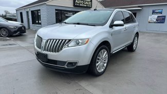 Used 2013 Lincoln MKX AWD image 1