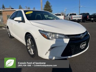 Used 2016 Toyota Camry SE image 1