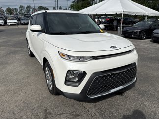 Used 2021 Kia Soul LX image 1