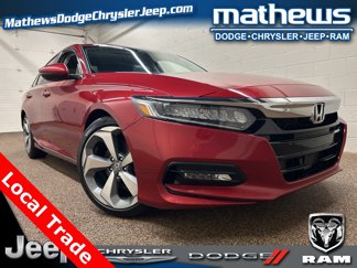 Used 2018 Honda Accord Touring image 1