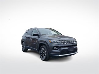 Used 2022 Jeep Compass Limited image 1