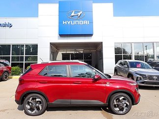 New 2025 Hyundai Venue SEL image 1