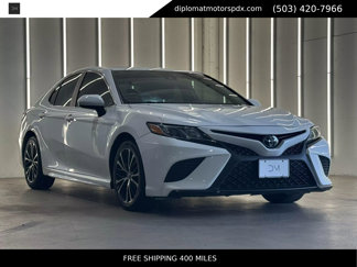 Used 2019 Toyota Camry SE image 1