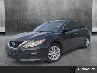 Used 2018 Nissan Altima 2.5 S w/ S Convenience Package image 1