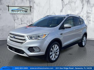 Used 2018 Ford Escape Titanium w/ Ford Safe & Smart Package image 1