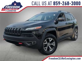 Used 2017 Jeep Cherokee Trailhawk w/ Comfort/Convenience Group image 1