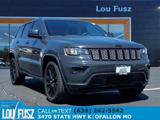 Used 2018 Jeep Grand Cherokee Altitude image 1