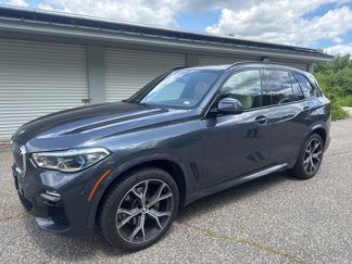 Used 2021 BMW X5 xDrive40i w/ M Sport Package image 1