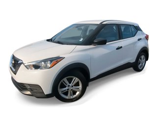 Used 2020 Nissan Kicks S image 1