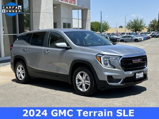 Used 2024 GMC Terrain SLE image 1