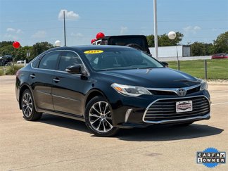 Used 2018 Toyota Avalon XLE Premium image 1