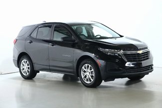 Used 2022 Chevrolet Equinox LS image 1