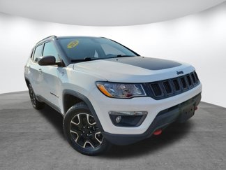 Used 2020 Jeep Compass Trailhawk image 1