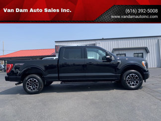 Used 2023 Ford F150 XLT image 1