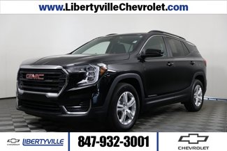 Used 2022 GMC Terrain SLE w/ Driver Convenience Package image 1