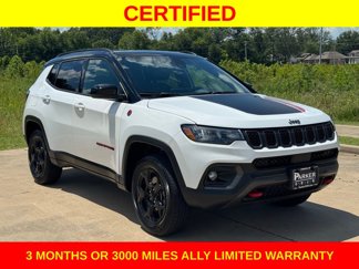 Used 2023 Jeep Compass Trailhawk image 1