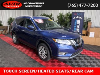 Used 2019 Nissan Rogue SV image 1