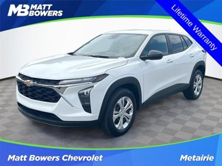 Used 2025 Chevrolet Trax LS image 1