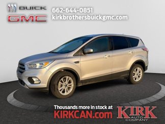 Used 2017 Ford Escape SE image 1