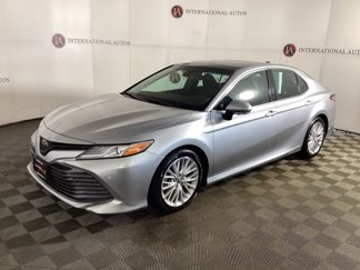 Used 2018 Toyota Camry L image 1