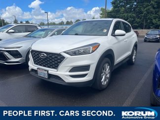 Used 2020 Hyundai Tucson SE image 1