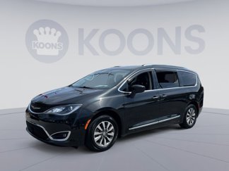 Used 2020 Chrysler Pacifica Touring-L Plus w/ Advanced Safetytec Group image 1