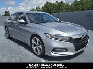 Used 2018 Honda Accord Touring image 1