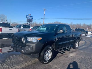 Used 2021 Toyota Tacoma SR image 1