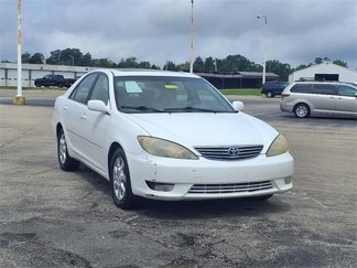 Used 2005 Toyota Camry XLE image 1