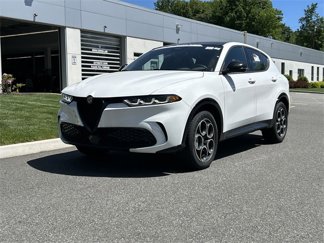 New 2025 Alfa Romeo Tonale image 1