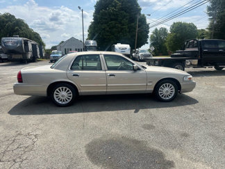 Used 2009 Mercury Grand Marquis LS image 1