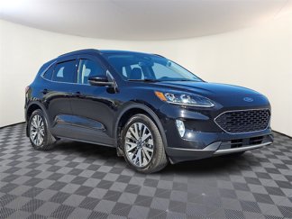 Used 2020 Ford Escape Titanium image 1