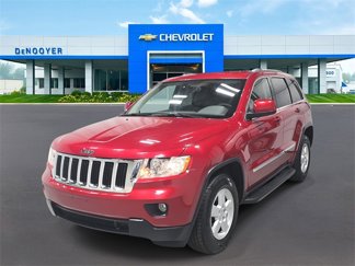 Used 2011 Jeep Grand Cherokee Laredo image 1