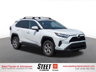 Used 2022 Toyota RAV4 XLE image 1