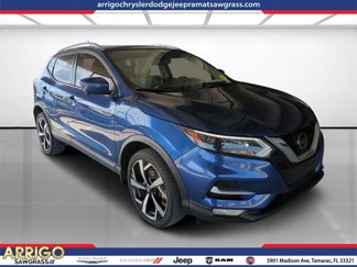 Used 2020 Nissan Rogue Sport SL image 1