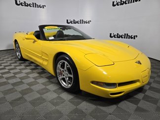 Used 2000 Chevrolet Corvette Convertible w/ Memory Pkg image 1