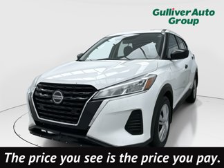 Used 2021 Nissan Kicks S image 1