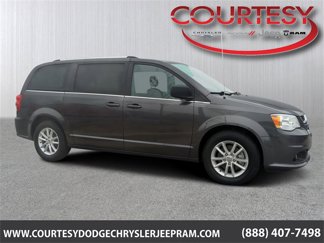 Used 2019 Dodge Grand Caravan SXT image 1