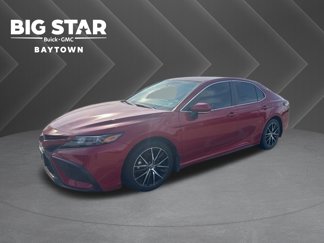 Used 2023 Toyota Camry SE image 1