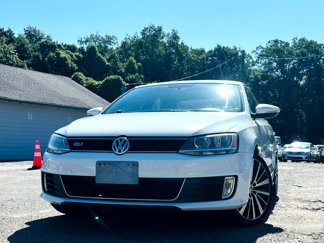 Used 2014 Volkswagen Jetta GLI image 1