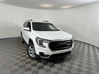 Certified 2023 GMC Terrain SLE w/ Driver Convenience Package image 1
