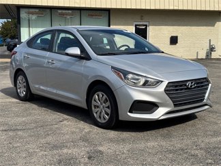 Used 2019 Hyundai Accent SE image 1