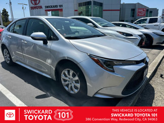 Used 2020 Toyota Corolla LE image 1