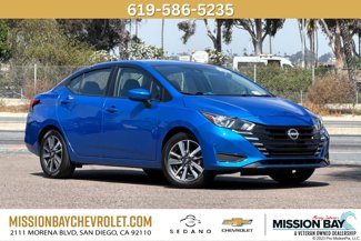 Used 2023 Nissan Versa SV image 1
