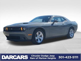 Certified 2023 Dodge Challenger SXT image 1