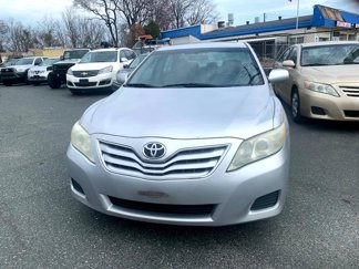 Used 2011 Toyota Camry image 1