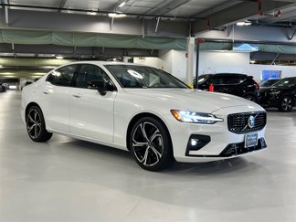Certified 2024 Volvo S60 B5 Core image 1