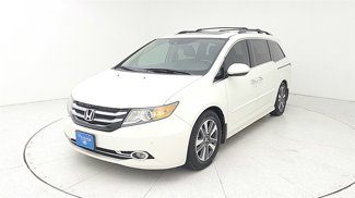 Used 2017 Honda Odyssey Touring image 1