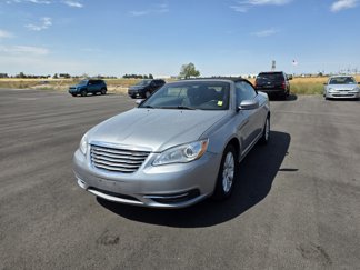 Used 2014 Chrysler 200 Touring video 1