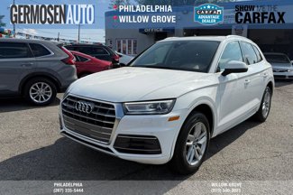 Used 2020 Audi Q5 2.0T Premium w/ Convenience Package image 1